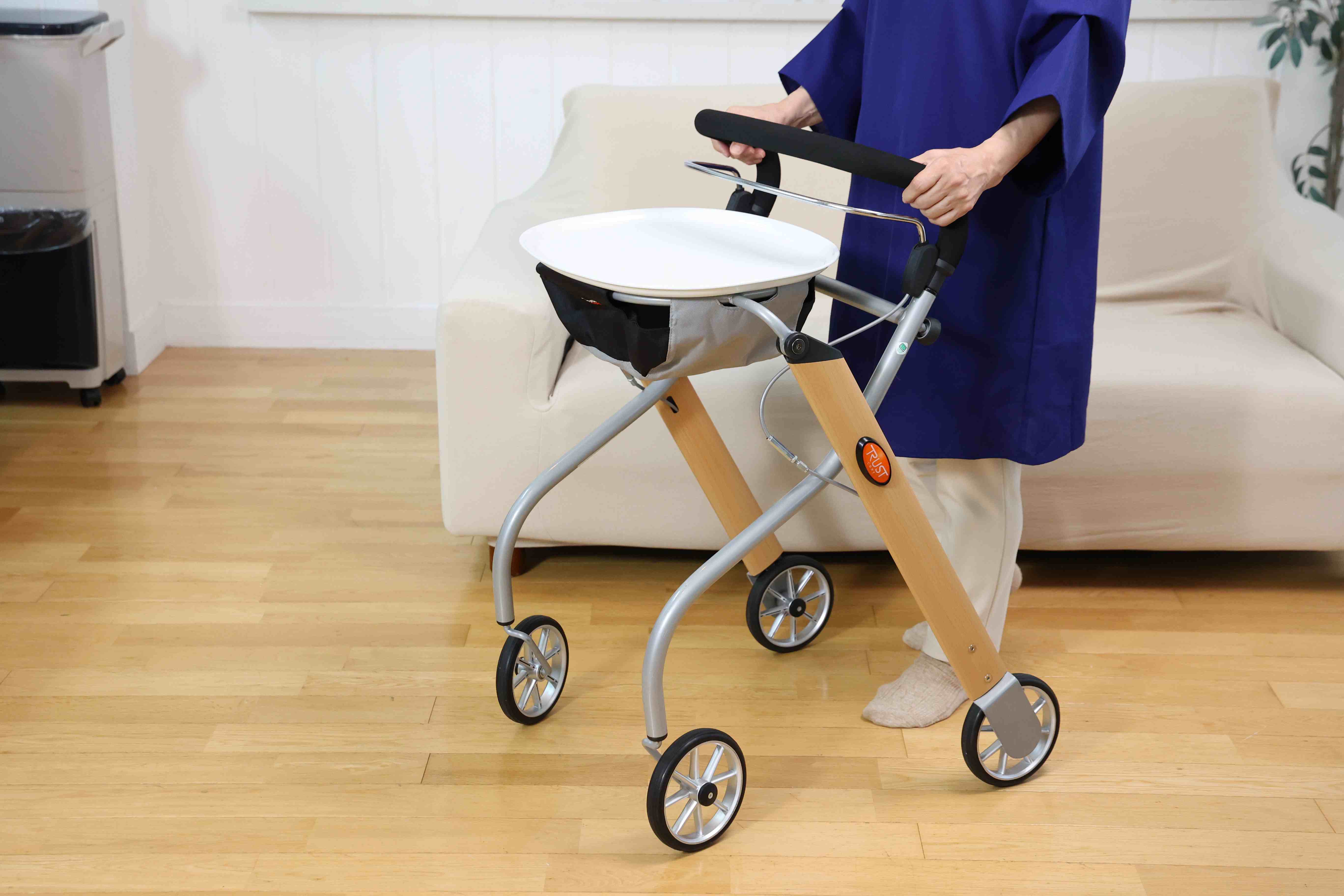 ♪TOYO SEIKO/東洋精工 歩行器 TY157F 歩行補助 札幌♪ ♪TOYO SEIKO/東洋精工 歩行器 TY157F 歩行補助 札幌♪